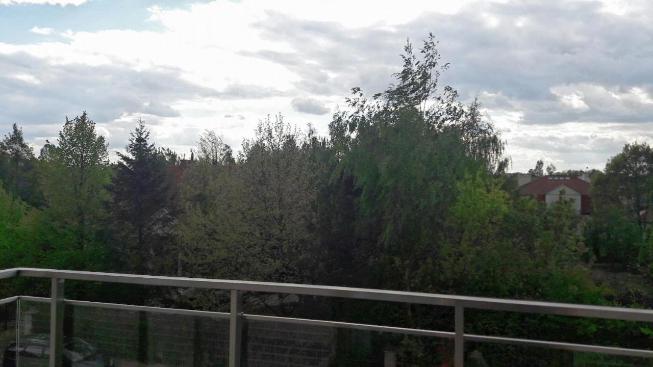 ורשה Silver Apartment In Wilanow מראה חיצוני תמונה