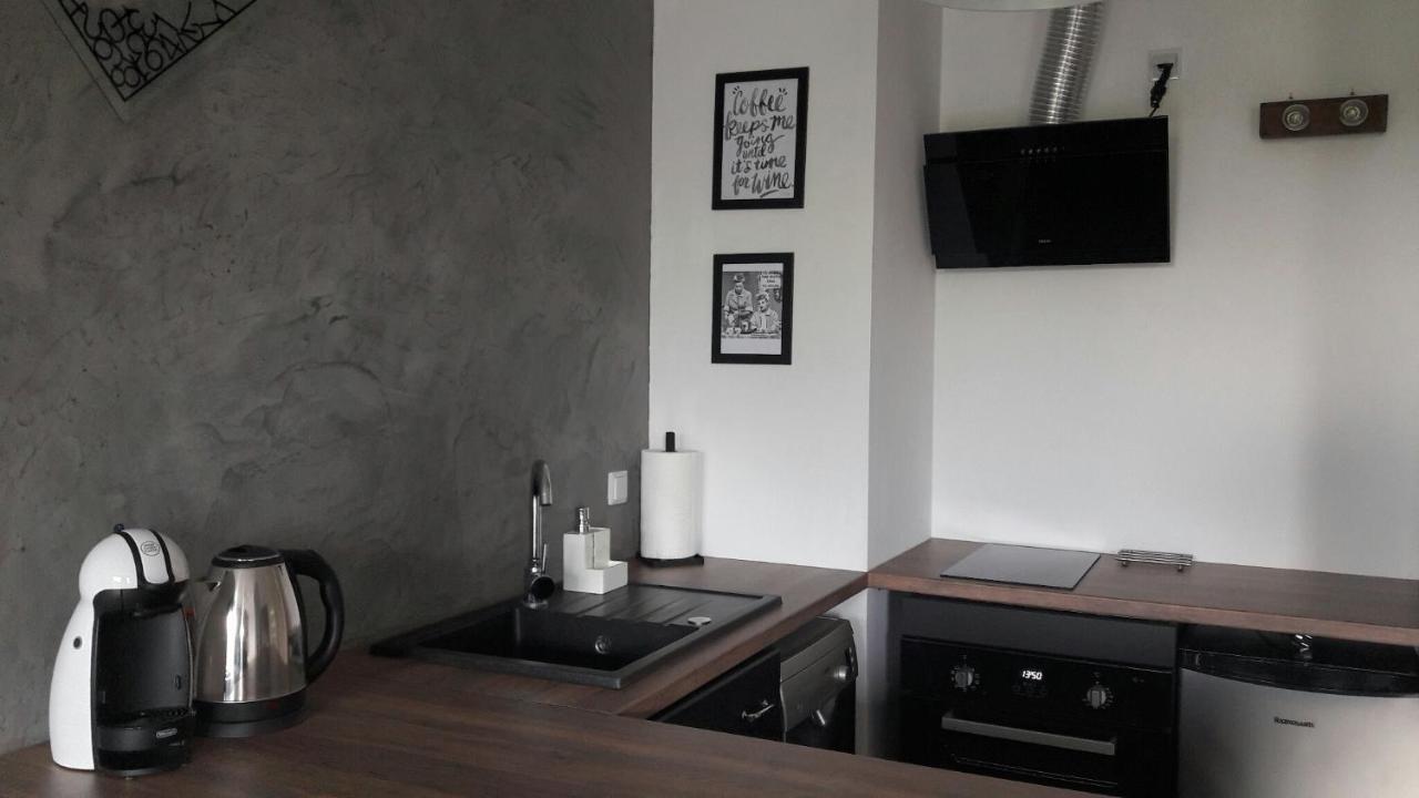 ורשה Silver Apartment In Wilanow מראה חיצוני תמונה
