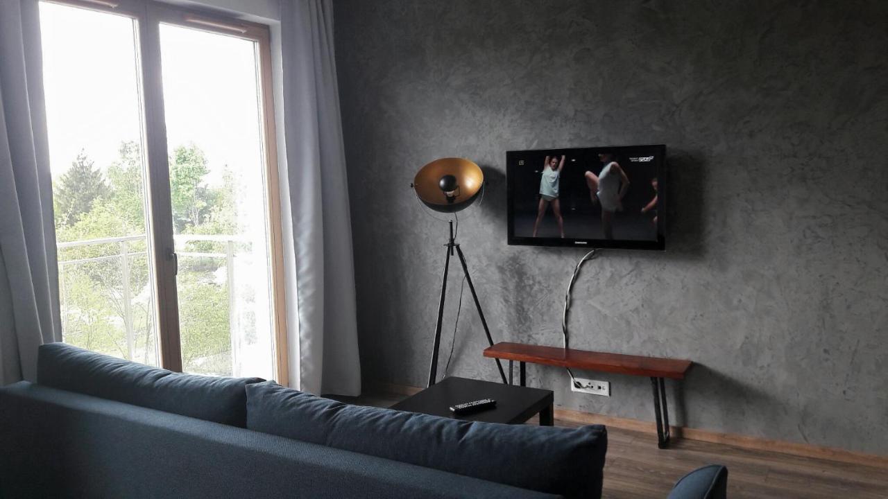 ורשה Silver Apartment In Wilanow מראה חיצוני תמונה